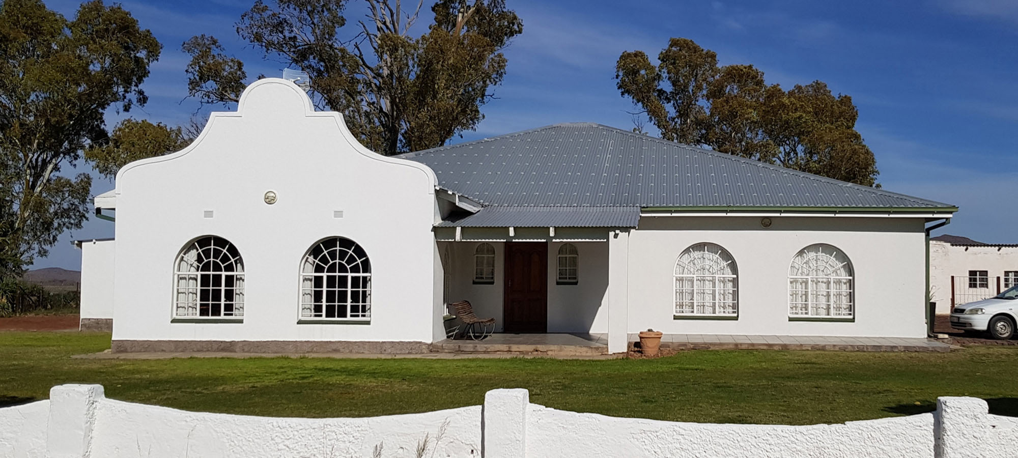 CARLTON HEIGHTS GUESTHOUSE IS A BEATIFUL OLD FARM HOUSE SLIDE